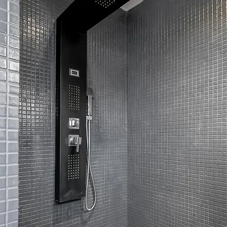 Moderne Avec Piscine A